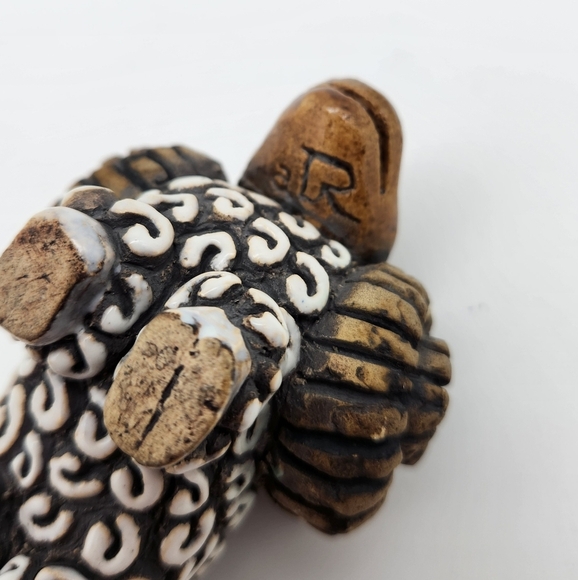 Vintage Artesania Rinconada (Uruguay) "Ram" Sheep Art Pottery Enamel Figurine - Picture 7 of 8